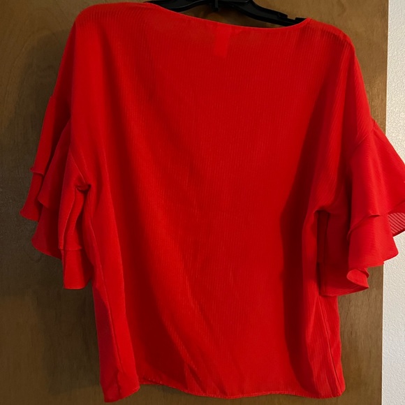 Red blouse - Picture 2 of 3